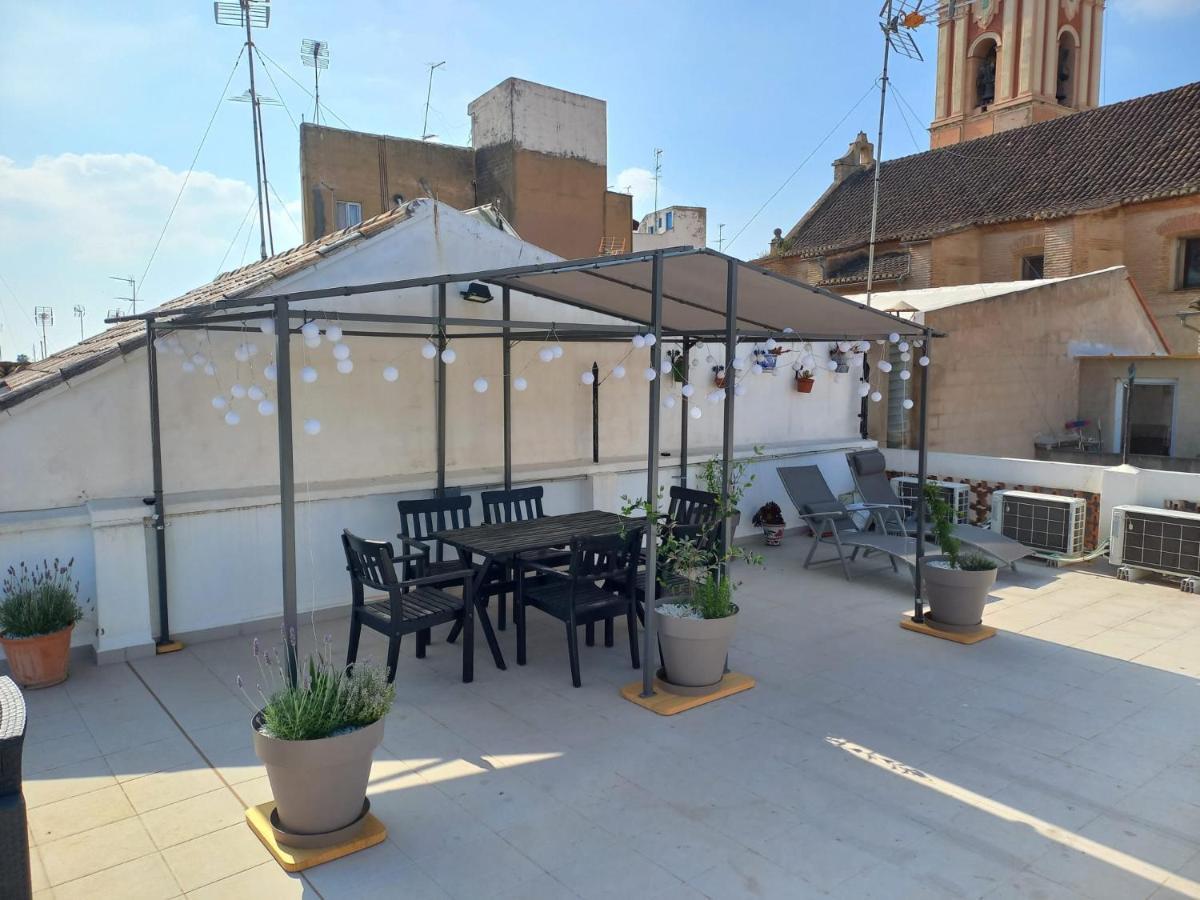 شقة Traditional Valencian Townhouse In كاتاروخا المظهر الخارجي الصورة